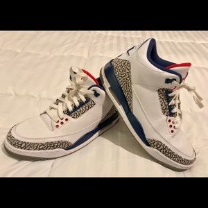 Air Jordan Retro 3 True Blue Size 9